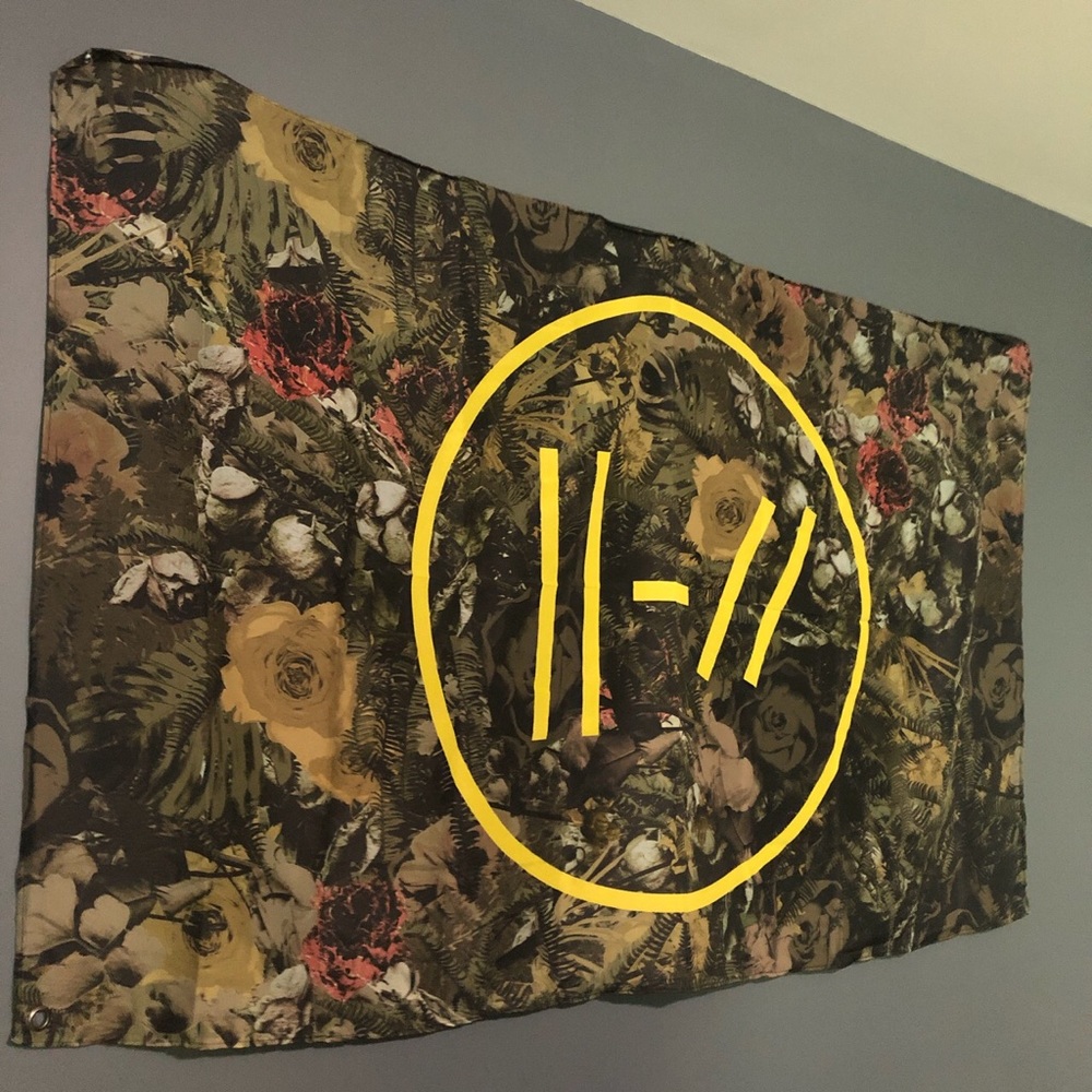 Twenty One Pilots Bandito Tour 2019 Tapestry Flag